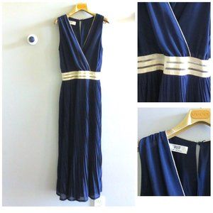 NWOT 95N WOMEN COLLECTION GOLD WAIST LINE LONG PLEATS DRESS NAVY Sz-O/S(XS-M)